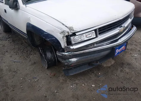 1996 Chevrolet Suburban K1500 from USA, damaged, VIN 1GNFK16RXTJ393446